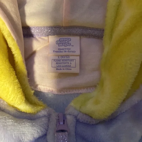 Girls Onesie - Picture 4 of 4